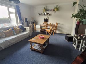 Sitting Room- click for photo gallery